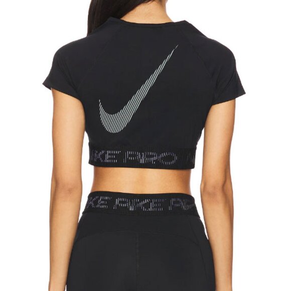 Nike Dri-FIT Cropped Graphic Short Sleeve Top - Picture 3 of 9